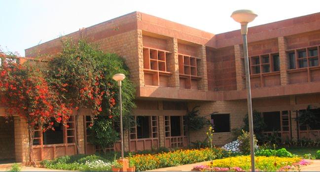 SKRAU Academic Building photo 2